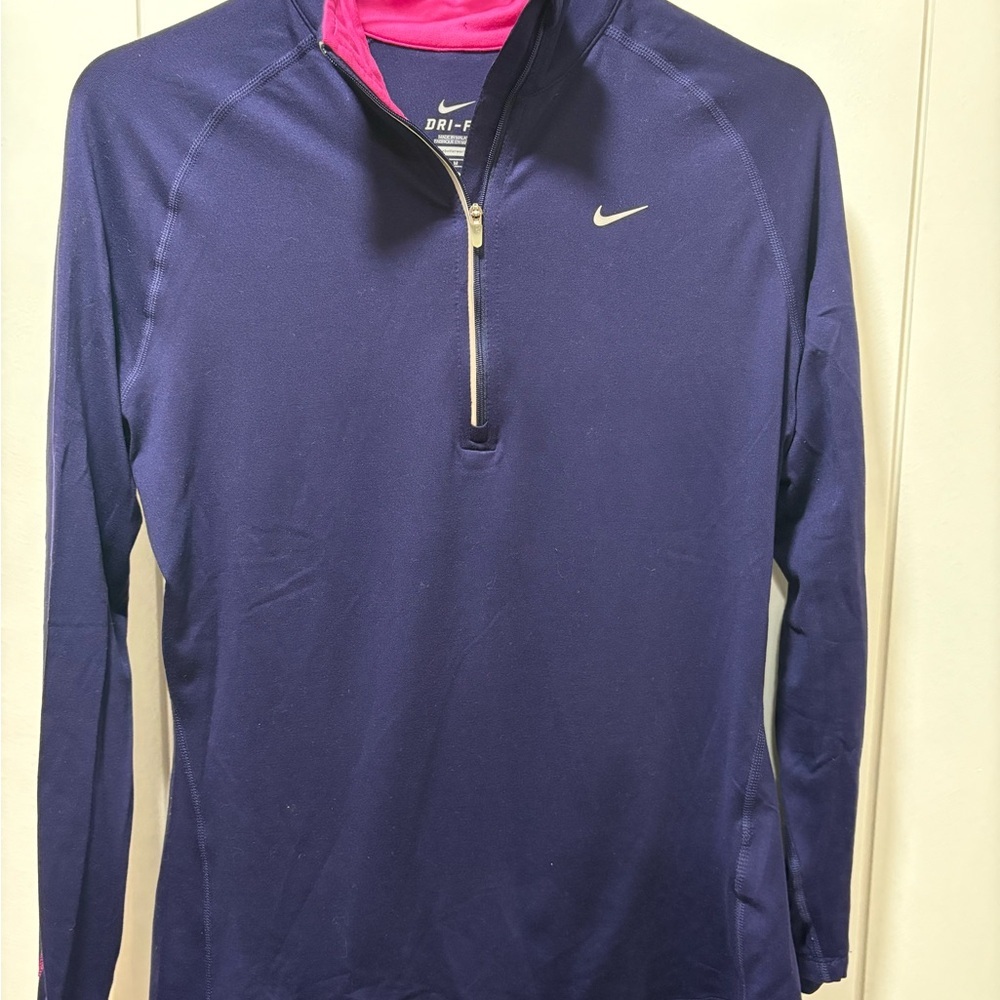 NIKE 1/4 Zip Women’s Medium Purple Reflective Running DRI-FIt Athletic